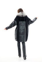 Load image into Gallery viewer, Genuine Silver Fox Fur Italian Cashmere Wool Freudenberg Comfortemp® Coat