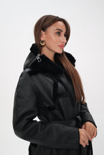 Load image into Gallery viewer, Genuine Shearling Lamb Leather ⇆ Reversible Coat