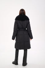 Load image into Gallery viewer, Genuine Lama Fur Premium Down Coat