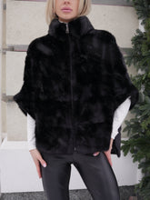 Load image into Gallery viewer, Genuine Scandinavian Mink Fur Poncho