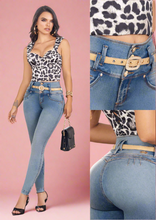 Load image into Gallery viewer, Carlota 100% Authentic Colombian Push Up Jeans