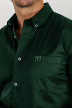 Load image into Gallery viewer, Men’s Single Pocket Logo Modern Fit Stretch Dress Shirt - Green