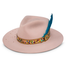Load image into Gallery viewer, Charlie 1 Horse Lainey Wilson Hillbilly Hippie – Wool Felt Cowgirl Hat