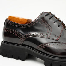 Load image into Gallery viewer, Claret derby brogue shoes