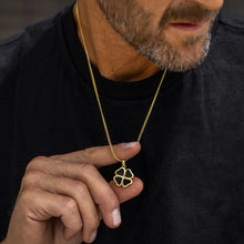Load image into Gallery viewer, Clover Pendant - 14K Gold Onyx