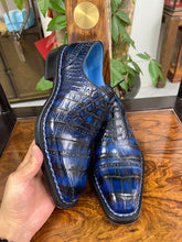 Load image into Gallery viewer, Style: Connoisseur-Blue