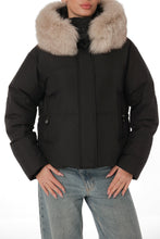 Load image into Gallery viewer, Genuine Polar Fox Fur Down Fill Jacket