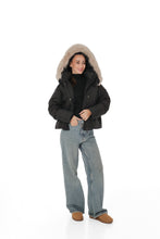 Load image into Gallery viewer, Genuine Polar Fox Fur Down Fill Jacket