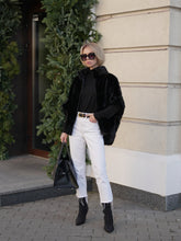Load image into Gallery viewer, Genuine Scandinavian Mink Fur Poncho
