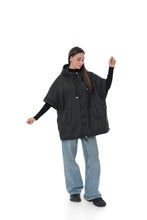 Load image into Gallery viewer, Hooded Vest in Black