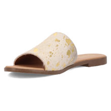 Load image into Gallery viewer, Dingo Moo Moo - Women's Sandals