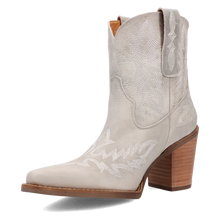 Load image into Gallery viewer, Dingo Rocky Top - Women's Leather Booties
