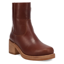 Load image into Gallery viewer, Dingo Roxy - Women's Leather Booties
