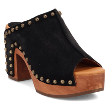 Load image into Gallery viewer, Dingo Echo - Women's Wooden Sandals