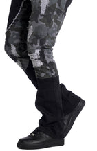 Load image into Gallery viewer, M1919 Costello Stack Jeans - Black