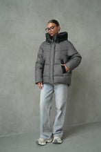 Load image into Gallery viewer, Metropolitan Wool-Effect Down Fill Jacket