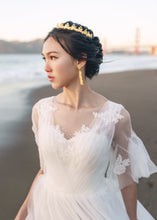 Load image into Gallery viewer, Short Sleeves A-line light-weight lace applique tulle mini wedding dress