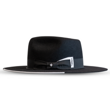 Load image into Gallery viewer, Stud - Black and White