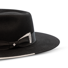 Load image into Gallery viewer, Stud - Black and White