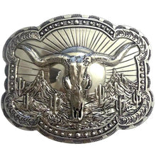 Load image into Gallery viewer, Deadwood Trading Badlands Skull - Belt Buckle