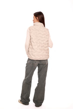 Load image into Gallery viewer, Quilted Vest in Ivory