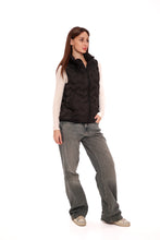 Load image into Gallery viewer, Quilted Vest in Black