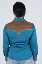 Load image into Gallery viewer, Ladies Cotton Blue Embroidery Western Shirt With Suede