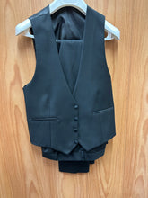 Load image into Gallery viewer, Moda Color Black/Gold Floral Print Turkish 100% Wool Suit