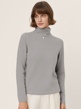 Load image into Gallery viewer, Premium Cashmere Blend Hand-Finished Seamless Turtleneck Knit Top TOVE