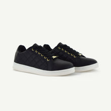 Load image into Gallery viewer, VOLTAIRE: QUILTED COURT SHOE - BLACK