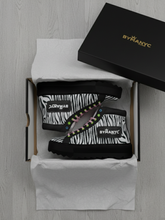 Load image into Gallery viewer, Eco-Friendly Ankle Boots BYMANYC ® New York VOGUE METROPOLIS