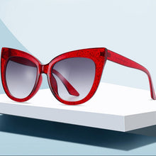 Load image into Gallery viewer, Women's Oversized Cat Eye Sunglasses UV400