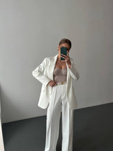Load image into Gallery viewer, Belle Premium Blazer