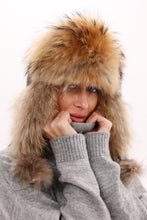 Load image into Gallery viewer, Genuine Racoon Fur Genuine Leather Hat