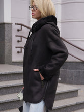 Load image into Gallery viewer, ⇆ Reversible Faux Shearling Hooded Coat