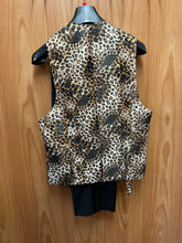 Load image into Gallery viewer, Moda Color Exclusive Cheetah Print Turkish Slim Fit 3-Piece Tuxedo Suit