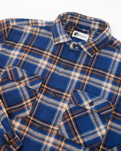 Load image into Gallery viewer, Field Grand Flannel, Pecan Plaid