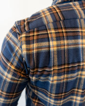 Load image into Gallery viewer, Field Grand Flannel, Pecan Plaid