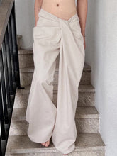 Load image into Gallery viewer, Loose Low Waist Regular Pleated Casual Pants
