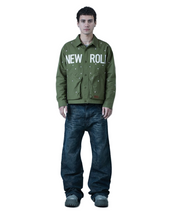 Load image into Gallery viewer, VONT Twill Blended Nylon Crop Top Jacket