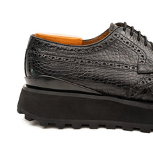 Load image into Gallery viewer, Genuine Crocodile Leather Handmade Black Brogue Shoes