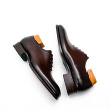 Load image into Gallery viewer, Seamless Goodyear Mens Coffee Oxford Dress Shoes