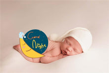 Load image into Gallery viewer, Modern Newborn Photography Props Knit Cap With Fur Ball For Newborn Baby Cap Great For Photo Studio Photography Props Cap Beanie Baby