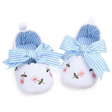 Load image into Gallery viewer, Baby Girl Shoes White Lace Soft Shoe Prewalker Walking Toddler Kids Shoes First Walker