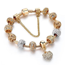Load image into Gallery viewer, New Modern Luxury Fashion Gold Heart Amazing Bracelets And Bangles Outstanding For Women With Shiny Diamond Design