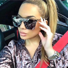 Load image into Gallery viewer, Retro Modern Elegant Square Sunglasses for Women and Lady With Big Frame Fashion Girls Sunglasses In Vintage Style With UV400 Protection