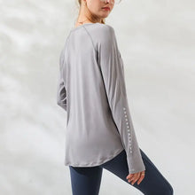 Load image into Gallery viewer, Long Sleeve Running Shirt for Women