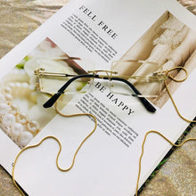 Load image into Gallery viewer, Fashion Rimless Women Trendy Small Rectangle Sunglasses With High Quality metal frame And UV400 Protection