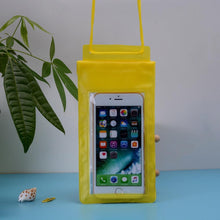 Load image into Gallery viewer, Universal Waterproof Case For iPhone X XS MAX 8 7 Cover Pouch Bag Cases Water proof Phone Case Phone Pouch for Underwater Pictures and Video Recording Waterproof Phone Compatible with iPhone