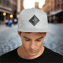 Load image into Gallery viewer, Vintage 1977 Snapback Cap